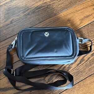 lululemon athletica Black Compact Crossbody Belt Bag